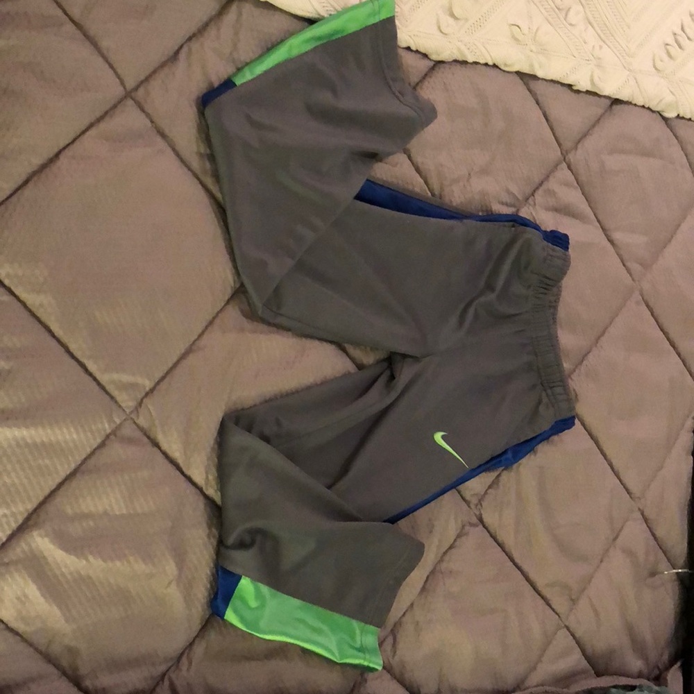 Boys Nike sweat pants